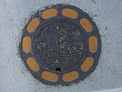 マンホール